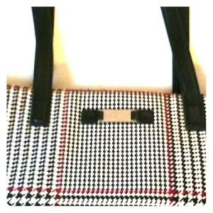 Ralph Lauren shoulder bag.